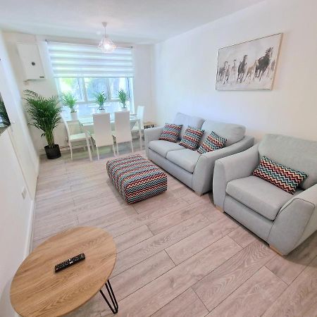 Apartament Flat In Battersea, 5 Minutes From Clapham Junction Station Londyn Zewnętrze zdjęcie