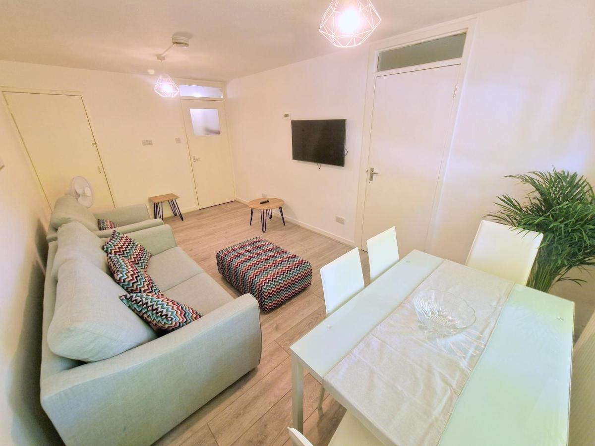 Apartament Flat In Battersea, 5 Minutes From Clapham Junction Station Londyn Zewnętrze zdjęcie