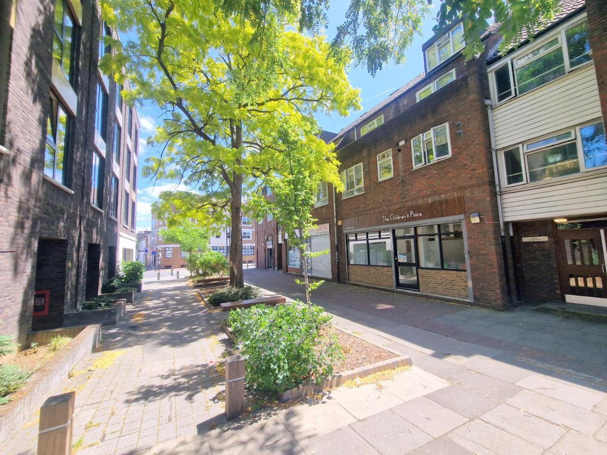 Apartament Flat In Battersea, 5 Minutes From Clapham Junction Station Londyn Zewnętrze zdjęcie